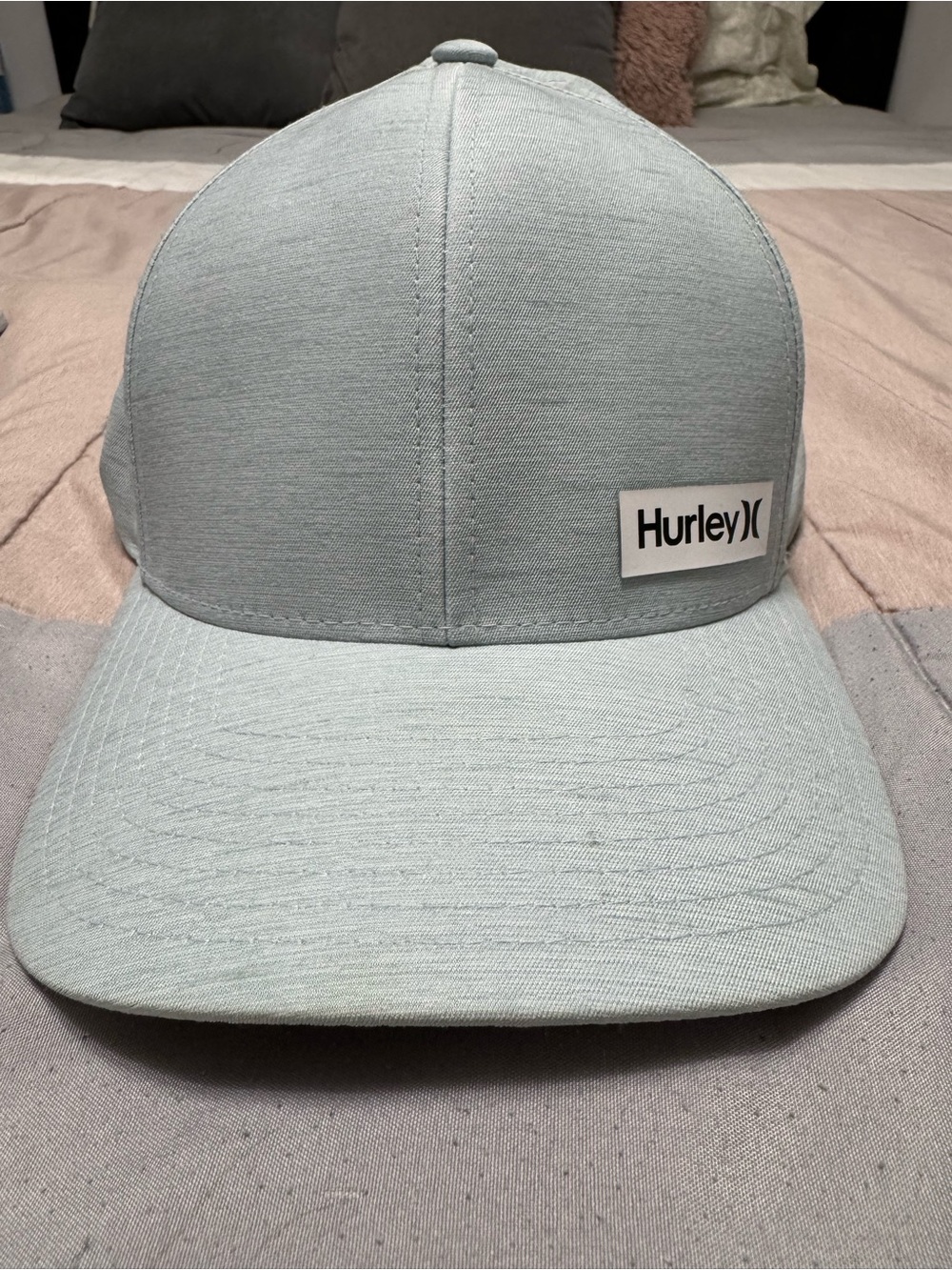 Hurley Men's Light Blue Logo Cap